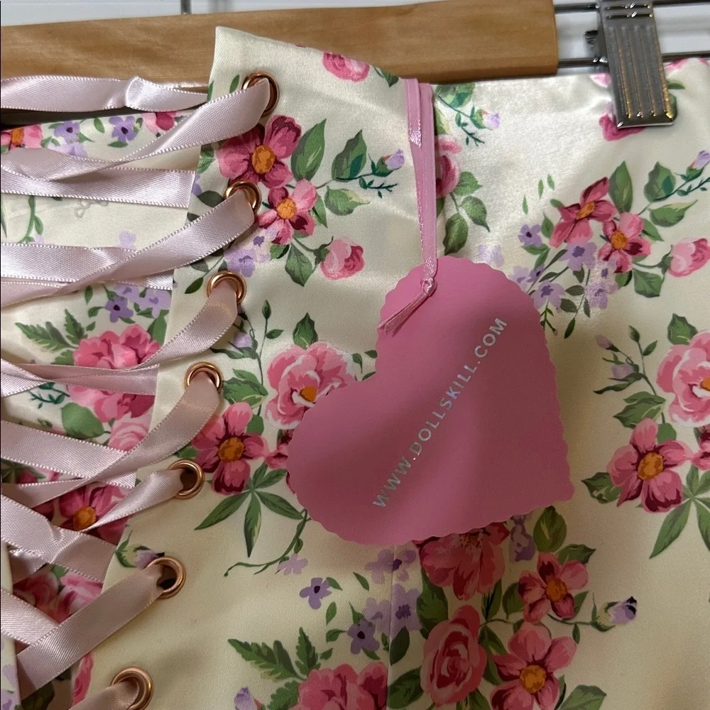 SUGAR THRILLZ Dolls Kill Oh What A Night Floral Rose Print Satin Skirt SzL New